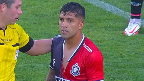 El exjugador de Colo Colo vivió una insólita situación en pleno desarrollo del encuentro ante Deportes Concepción (Foto: Photosport)
