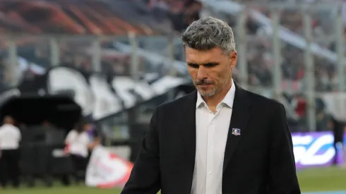 Fernando Ortiz pone el suspenso sobre su continuidad en Colo Colo (Foto: Photosport)