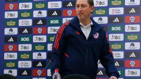 Luis Mena patea el tablero en La Roja femenina y ya tiene lista la formación ante Paraguay<br />
(Foto: Dragomir Yankovic/Photosport)
