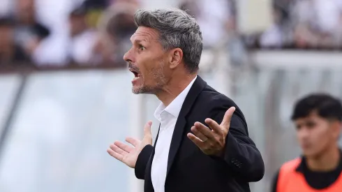 Colo Colo define el futuro del DT Fernando Ortiz. (Foto: Felipe Zanca/Photosport)
