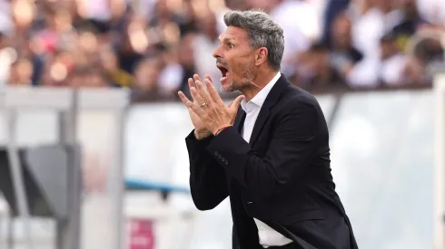 Fernando Ortiz tiene un motivo para sonreír y otro para lamentarse  (Foto: Felipe Zanca/Photosport)
