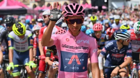 Daniel Martínez se volvió loco y le sirvió el título del Giro a Egan Bernal