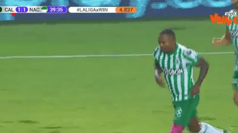 Aparece la potencia: Dorlan Pabón saca un 'pepazo' y empata el partido