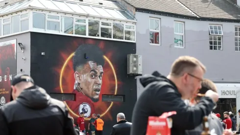 El mural que hicieron los hinchas del Liverpool a Luis Fernando Díaz.
