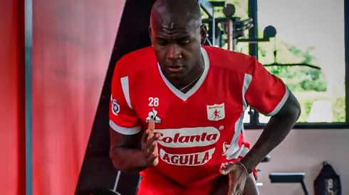 Víctor Ibarbo continúa su proceso de recuperación con América de Cali.
