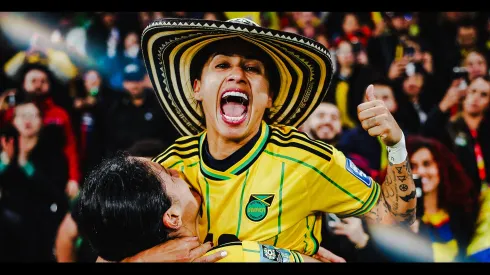 El festejo viral de las jugadoras de Colombia en el bus tras la clasificación en el Mundial.
