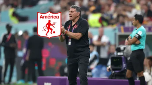 Un reconocido entrenador reemplazaría a Lucas González en América de Cali.
