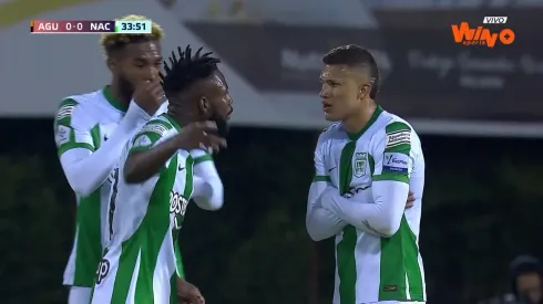 Jugadores de Atlético Nacional se pelearon por el gol de Águilas Doradas