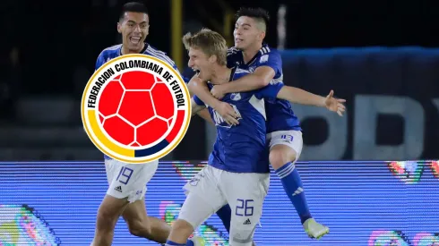 Andrés Llinás y Daniel Ruiz celebran un gol de Millonarios.
