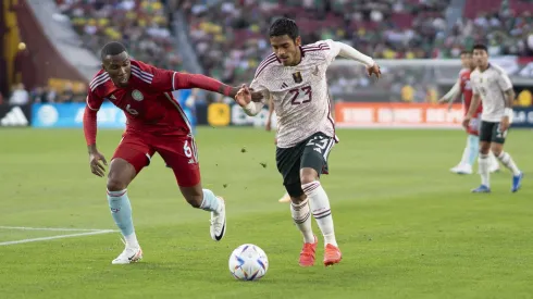 Selección Colombia y México, jugando partido amistoso en los Estados Unidos.

