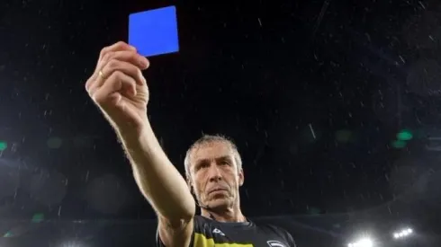 Llega la tarjeta azul al fútbol
