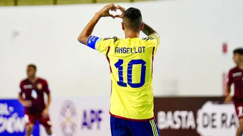 Angellot Caro festejando su gol con la Selección Colombia en la Copa América 2024.
