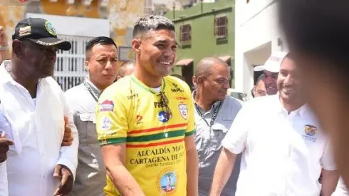 Así fue la llamativa presentación de Teófilo Gutiérrez con Real Cartagena