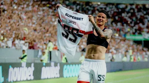 James Rodríguez festejando su gol con São Paulo.
