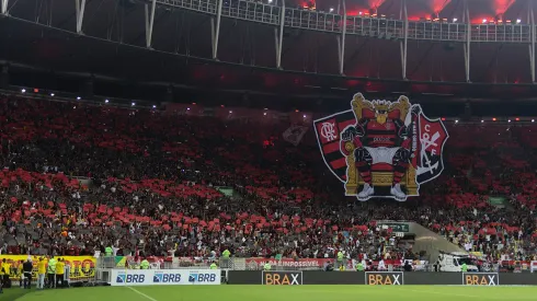 Tifo de los hinchas de Flamengo en el estadio Maracaná de Rio de Janeiro.
