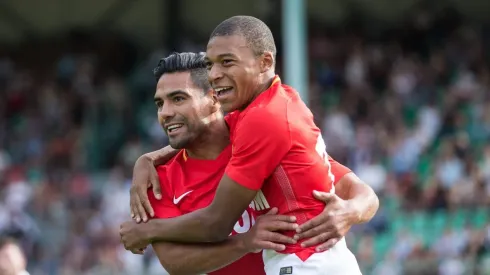 Falcao García con Mbappé en el Mónaco.
