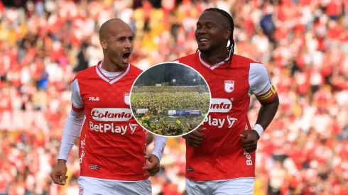 Juan Pablo Zuluaga celebra con Hugo Rodallega.
