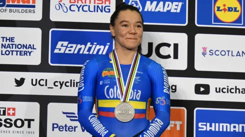 Martha Bayona de Colombia en el ciclismo se ruta.
