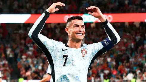 Cristiano Ronaldo festeja con Portugal sus 900 goles en toda su carrera.
