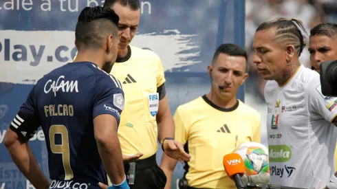 Wilmar Roldán Referee central , Radamel Falcao de Millonarios , Dayro Moreno del Once Caldas. Once Caldas y Millonarios F.C. durante el encuentro por la fecha 9 como parte de la Liga BetPlay DIMAYOR II 2024 jugado en el estadio Palogrande en Manizales.  Photo: VizzorImage / Jonh Jairo Bonilla
