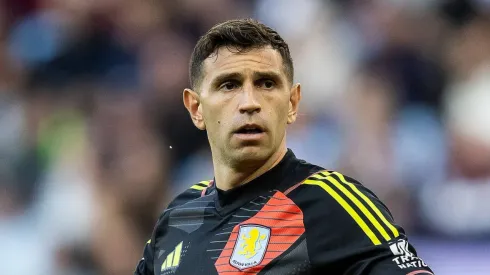 Emiliano Dibu Martínez arquero de Aston Villa.
