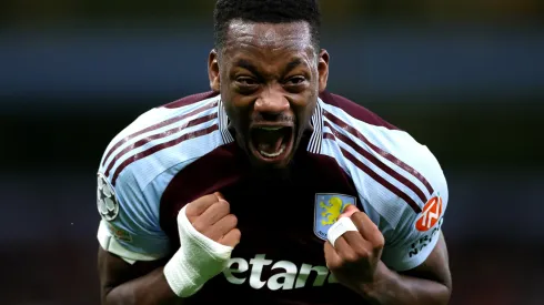 Jhon Durán está en un gran inicio de temporada con siete goles en 13 partidos.