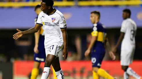 BUENOS AIRES, ARGENTINA – AUGUST 28: Anderson Julio of Liga Deportiva Universitaria reacts during a match between Boca Juniors and Liga Deportiva Universitaria as part of Quarter Finals of Copa CONMEBOL libertadores 2019 at Estadio Alberto J. Armando on August 28, 2019 in Buenos Aires, Argentina. (Photo by Gustavo Garello/Jam Media/Getty Images)-Not Released (NR)
