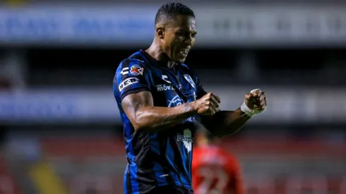 Se revela cuál sería el futuro de Antonio Valencia si no renueva con Querétaro