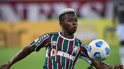 Juan Cazares está borrado en Fluminense y 2 equipos argentinos lo quieren fichar