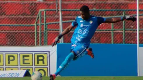 Figura de El Nacional prefirió jugar el Ascenso a ir a un grande del fútbol ecuatoriano