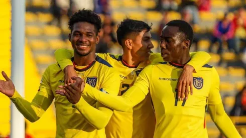 Juega en Europa, no fue convocado al microciclo de la Sub20 y ahora vuelve al radar de la Selección de Ecuador