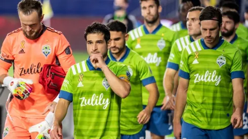 Seatle Sounders players leave the field after beating LA Galaxy 3-1 (Getty).
