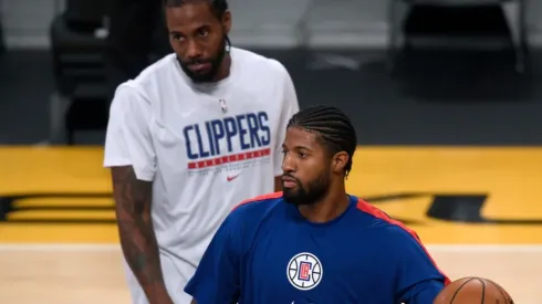 Paul George and Kawhi Leonard led the Clippers against the Lakers. (Getty)
