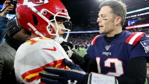 Patrick Mahomes and Tom Brady during their first postseason clash. (Getty)