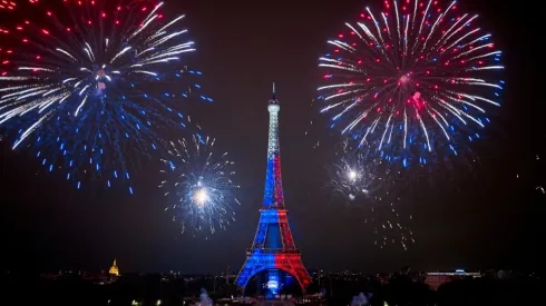 PSG have reportedly booked the Eiffer Tower next week. Will they unveil Lionel Messi's arrival? (Getty)
