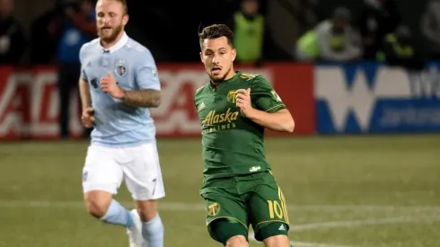 Johnny Russell of Sporting Kansas City (left), and Sebastian Blanco of Portland Timbers (right) (Getty)
