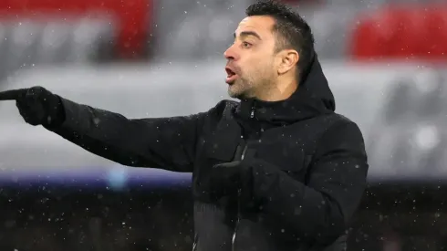 Xavier Hernández gestures during the UEFA Champions League  E match
