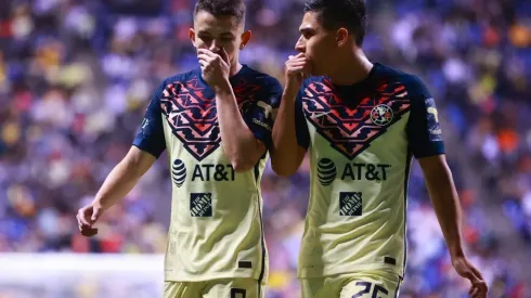 Alvaro Fidalgo and Salvador Reyes of America