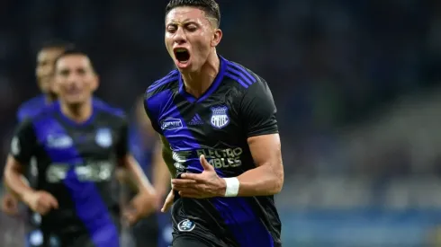 Joao Rojas of Emelec celebrates the first goal of his team
