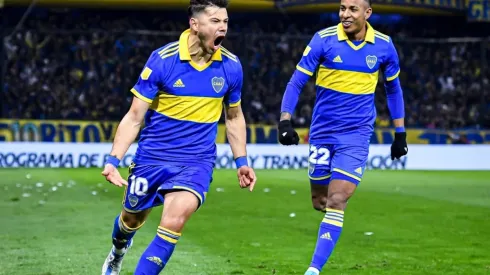 Oscar Romero of Boca Juniors celebrates after scoring