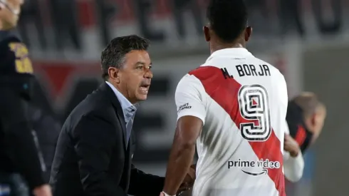 Miguel Borja of River Plate celebrates with coach Marcelo Gallardo
