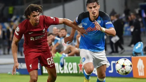 Trent Alexander-Arnold of Liverpool FC and Eljif Elmas of SSC Napoli