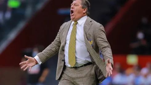 Miguel Herrera during a game with Tigres
