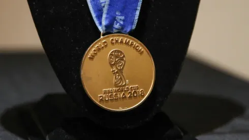 A medal of France's title in Russia that was auctioned
