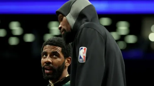 Kyrie Irving (left) and Kevin Durant.
