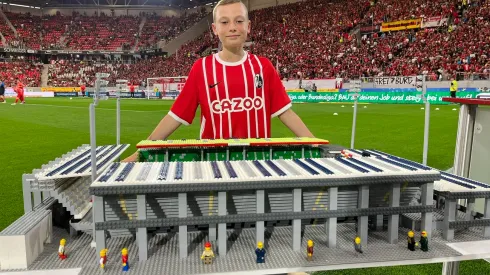 Joe Bryant is a 14-year-old kid who loves Legos and Bundesliga stadiums.
