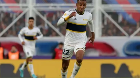 Sebastian Villa of Boca Juniors