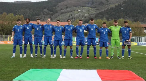 Italy U20 poses