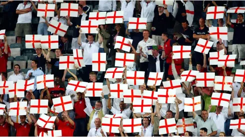 England fans
