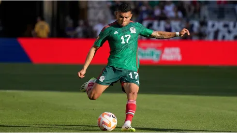 Orbelin Pineda No. 17 de México